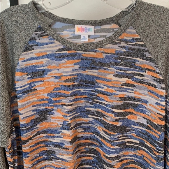 Lularoe Randy baseball tee - Picture 2 of 3